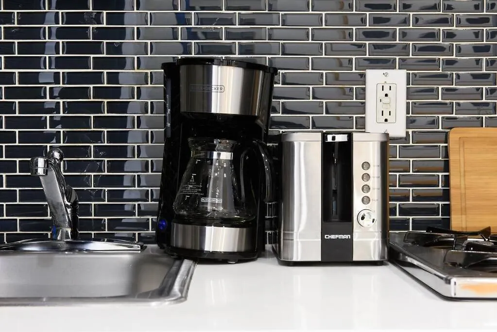 69-2A Holiday Retreat Prime Lower East Side 1Br Apt Nowy Jork Apartament